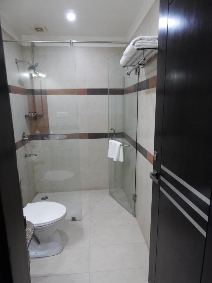 Hotel The Marque Mathura Ngoại thất bức ảnh