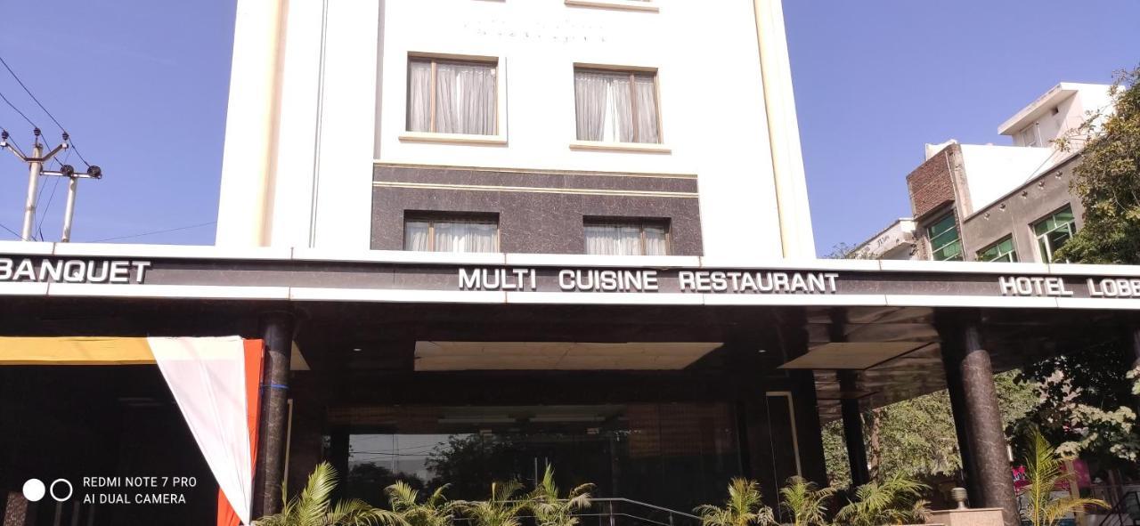 Hotel The Marque Mathura Ngoại thất bức ảnh